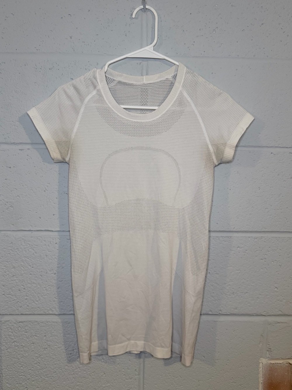 Lululemon Swiftly Tech White Seamless Short Sleeve